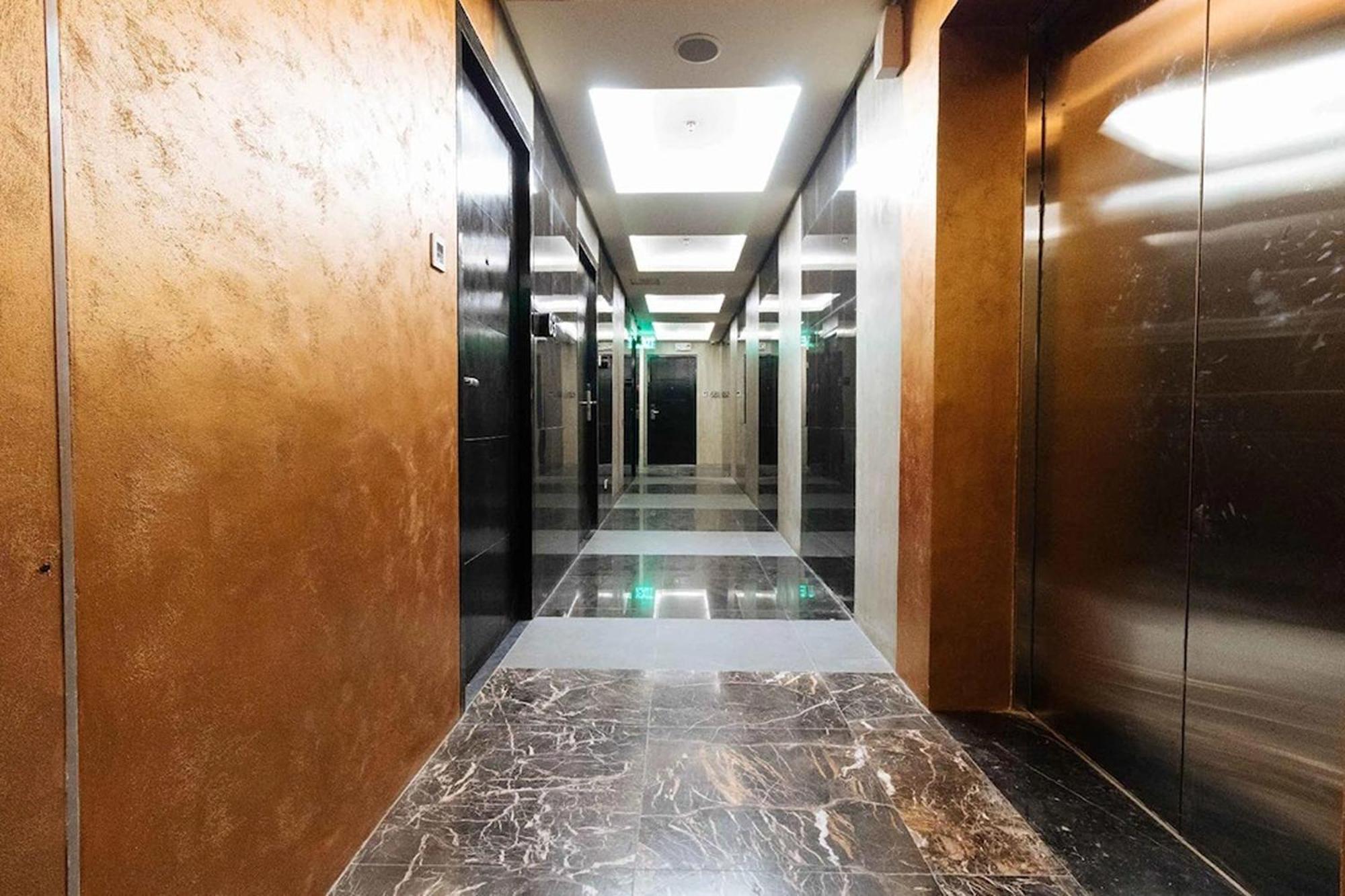 Maxx Hotel Makati Makati City Exterior photo