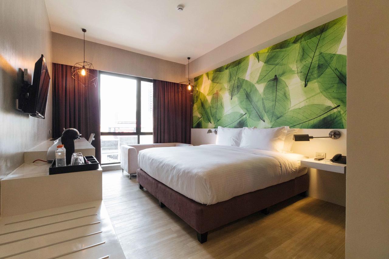 Maxx Hotel Makati Makati City Exterior photo