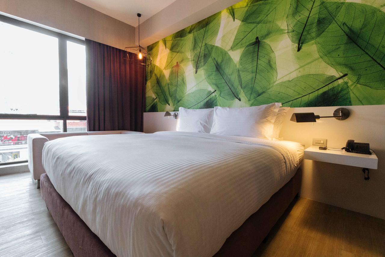 Maxx Hotel Makati Makati City Exterior photo