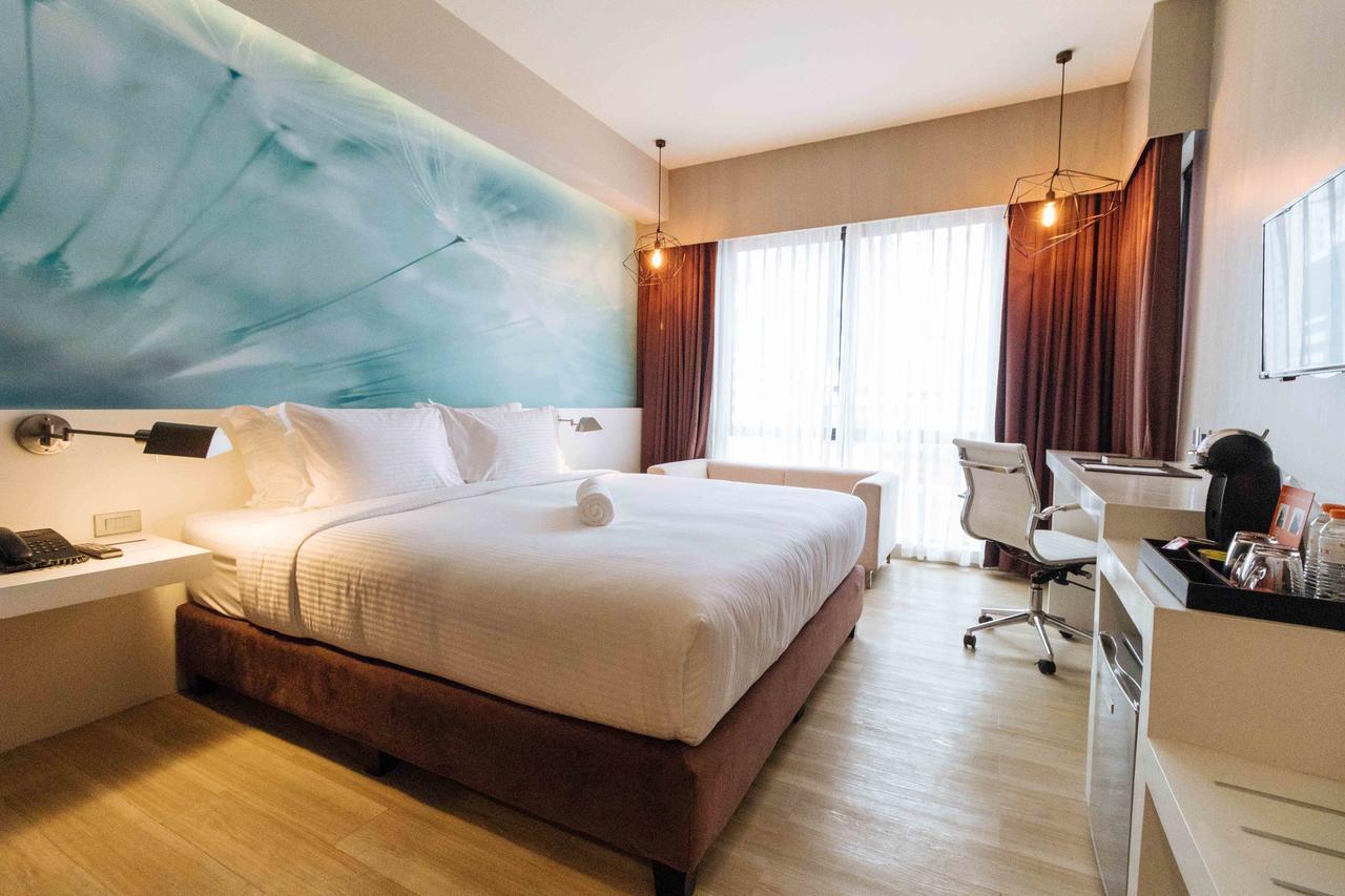 Maxx Hotel Makati Makati City Exterior photo